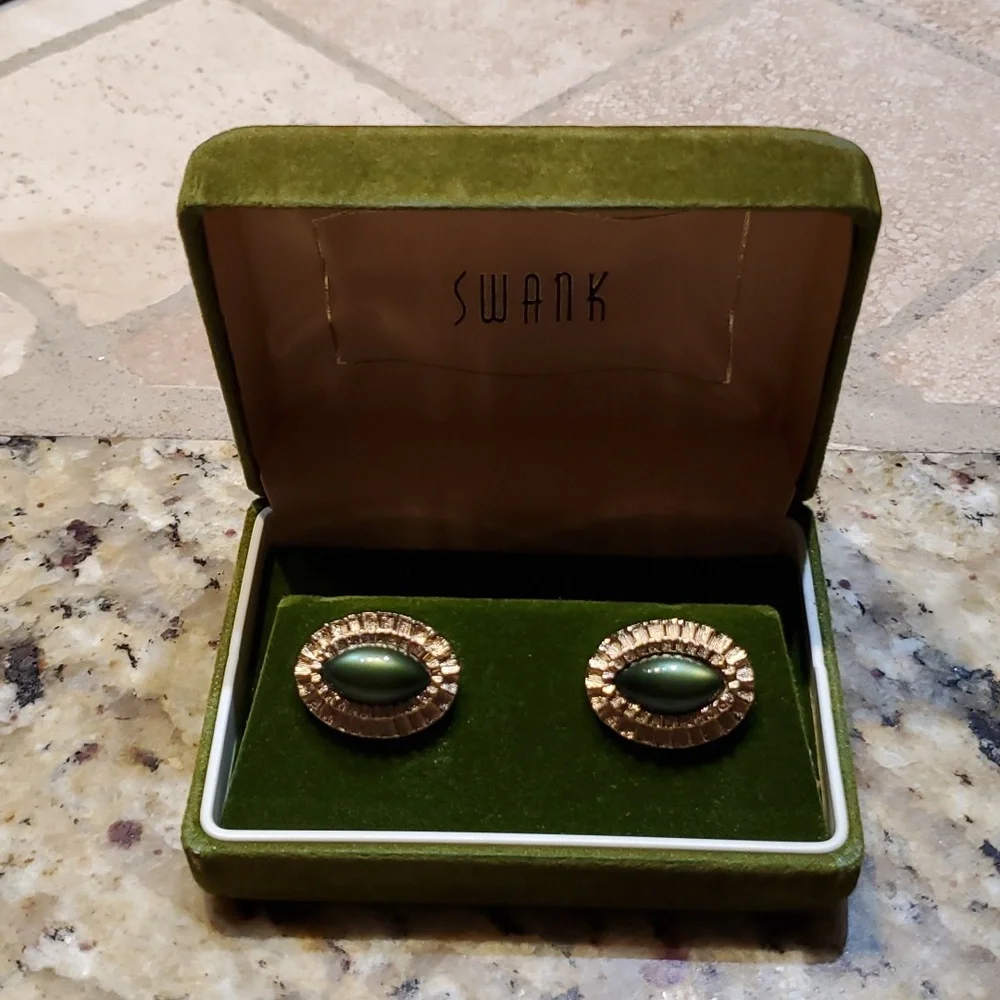 Vintage Swank Gold w Green Faux Gemstone Cufflinks in Original Green Velvet Box